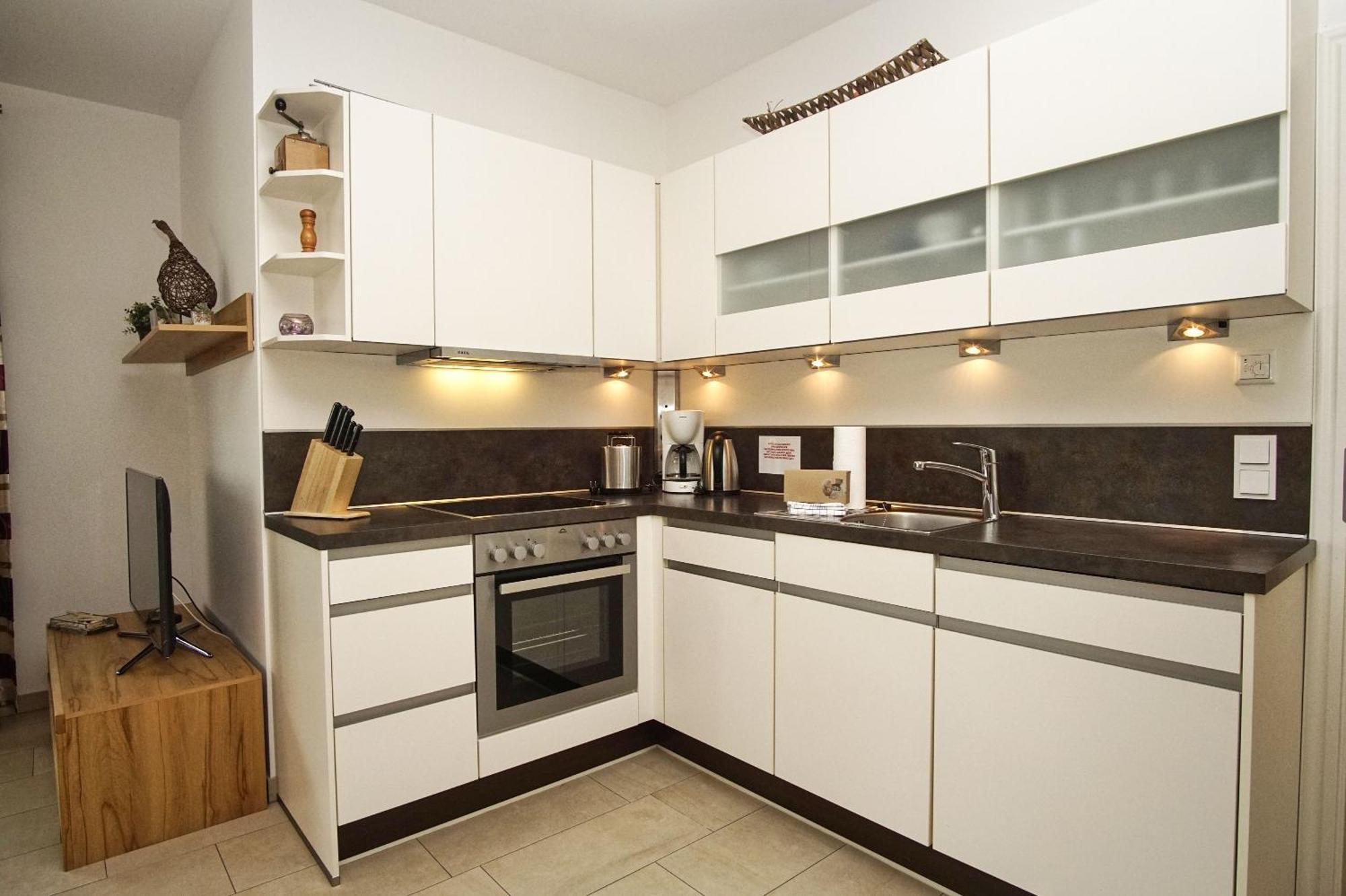 Terrasse, Gratis Nutzung Vom Ahoi Erlebnisbad Und Sauna In Sellin - Villa Antje Fewo 04 奥斯特巴德·哥伦 外观 照片