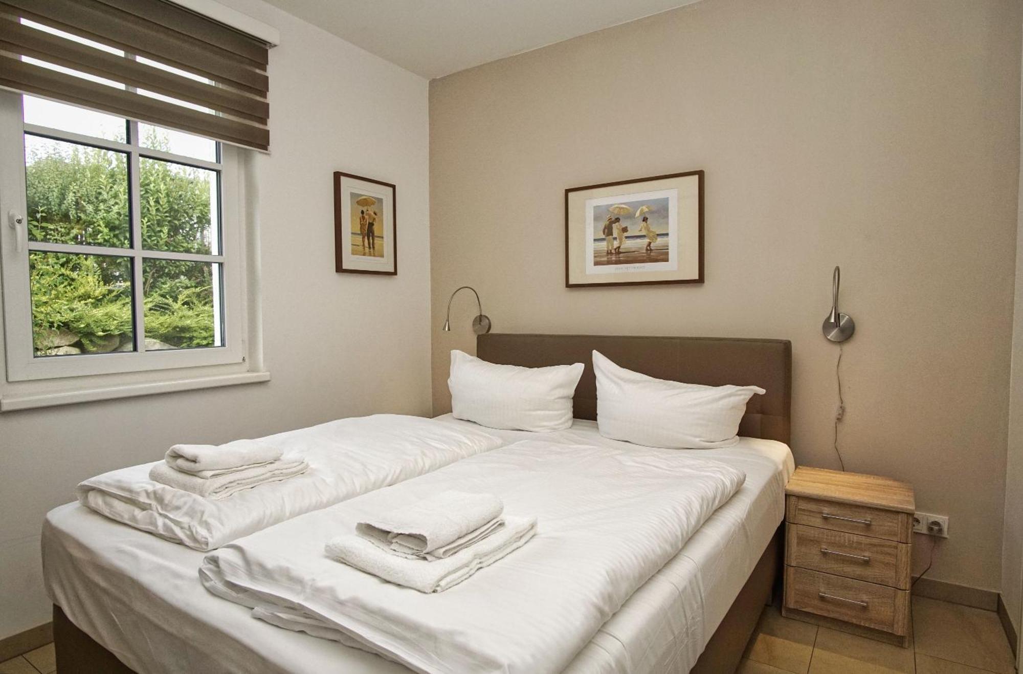 Terrasse, Gratis Nutzung Vom Ahoi Erlebnisbad Und Sauna In Sellin - Villa Antje Fewo 04 奥斯特巴德·哥伦 外观 照片