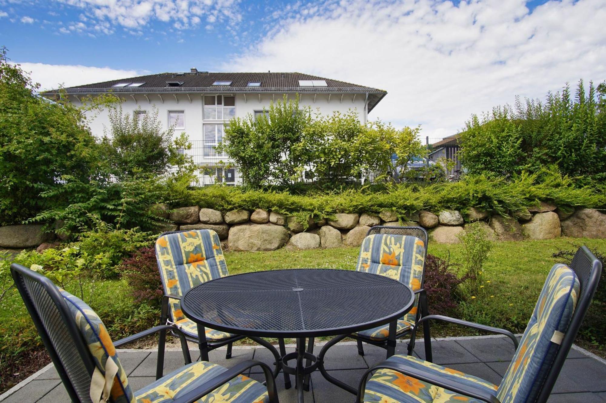 Terrasse, Gratis Nutzung Vom Ahoi Erlebnisbad Und Sauna In Sellin - Villa Antje Fewo 04 奥斯特巴德·哥伦 外观 照片