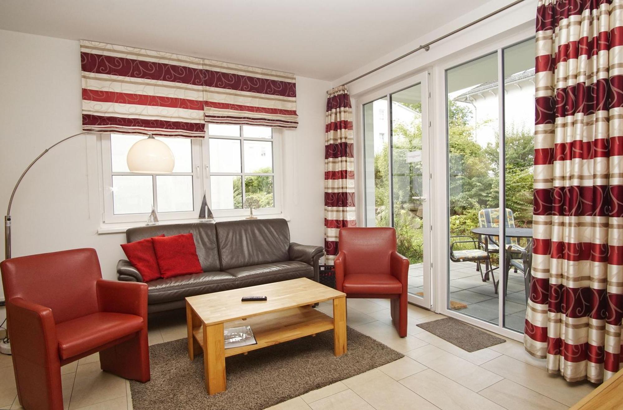 Terrasse, Gratis Nutzung Vom Ahoi Erlebnisbad Und Sauna In Sellin - Villa Antje Fewo 04 奥斯特巴德·哥伦 外观 照片